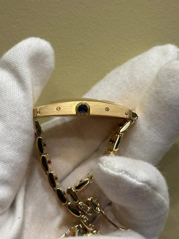 Cartier Tank Américaine 1710